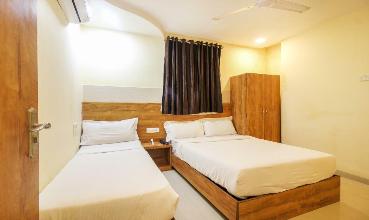Tiba Hotel Mumbai Dış mekan fotoğraf